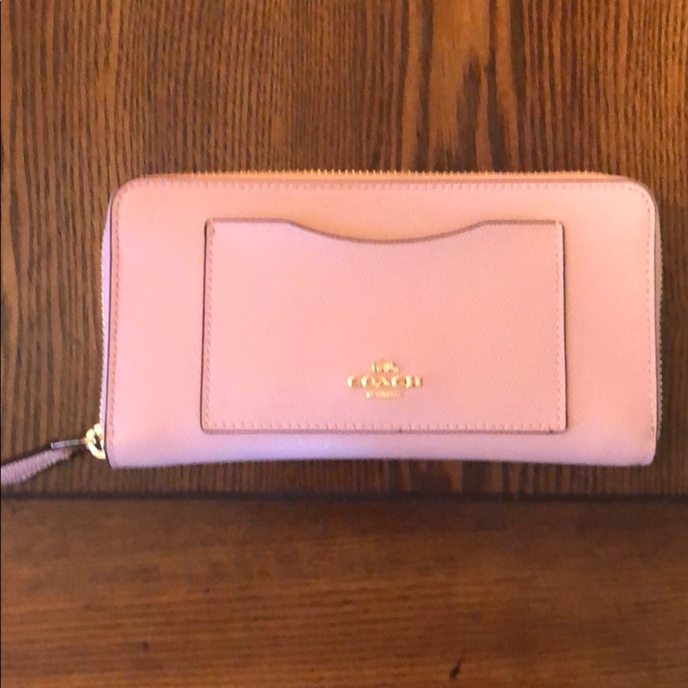 Coach wallet